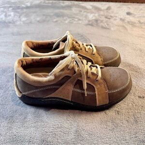 Barefoot Freedom by Drew Geneva Women's Leather and Nubuck Comfort Shoes